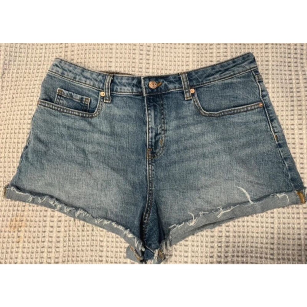 Women’s Wild Fable High-Rise Jean Shorts-Size 12R